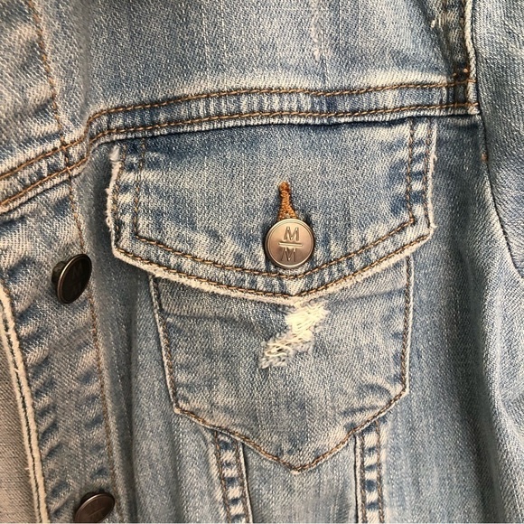 Melrose & Market Removable Fur Collar Oversize Jean Jacket - Picture 11 of 16